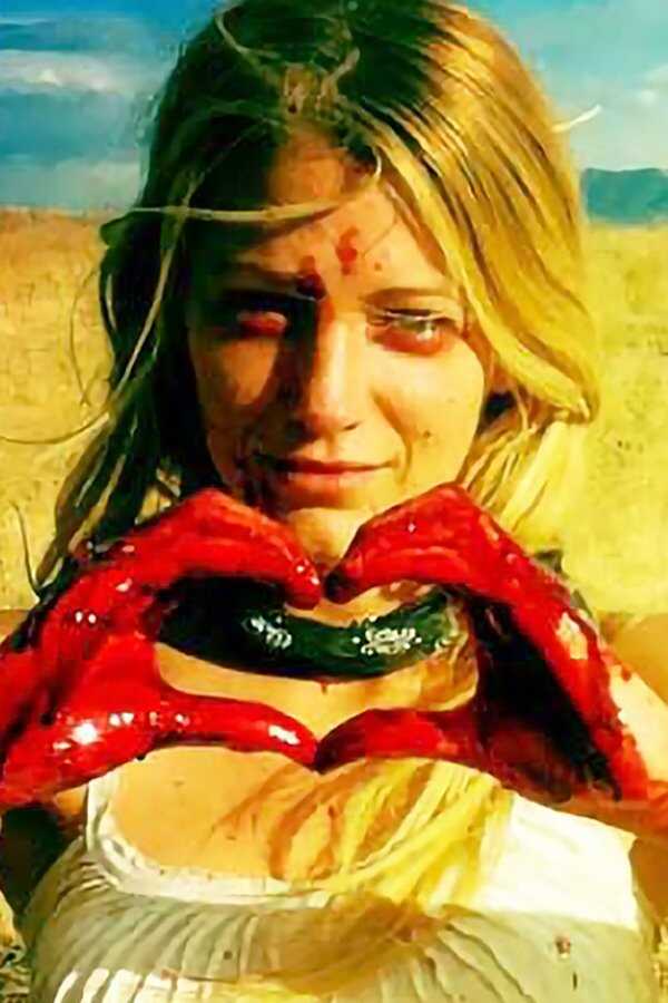Savages (2012) 0