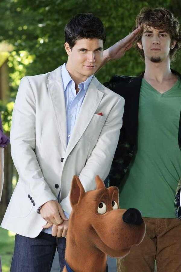 Scooby-Doo! The Mystery Begins (2009) 0