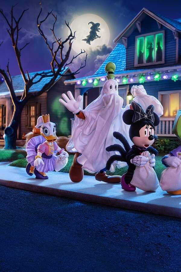 Mickey y sus Amigos: Dulce o Truco (Mickey and Friends: Trick or Treats) (2023) 0