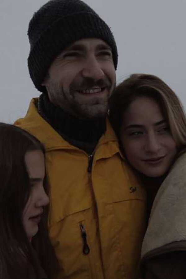 Nowhere (2017) 0