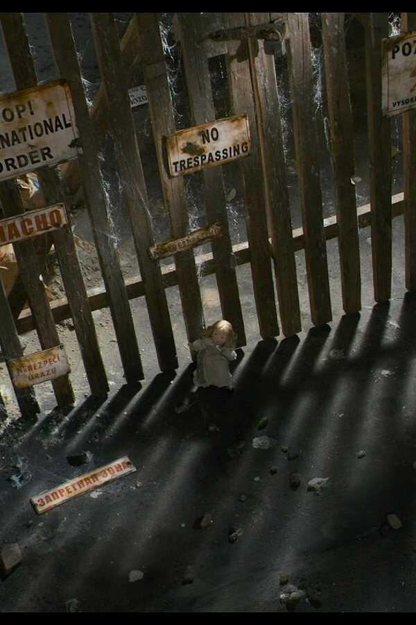 Toys in the Attic (2009) 0