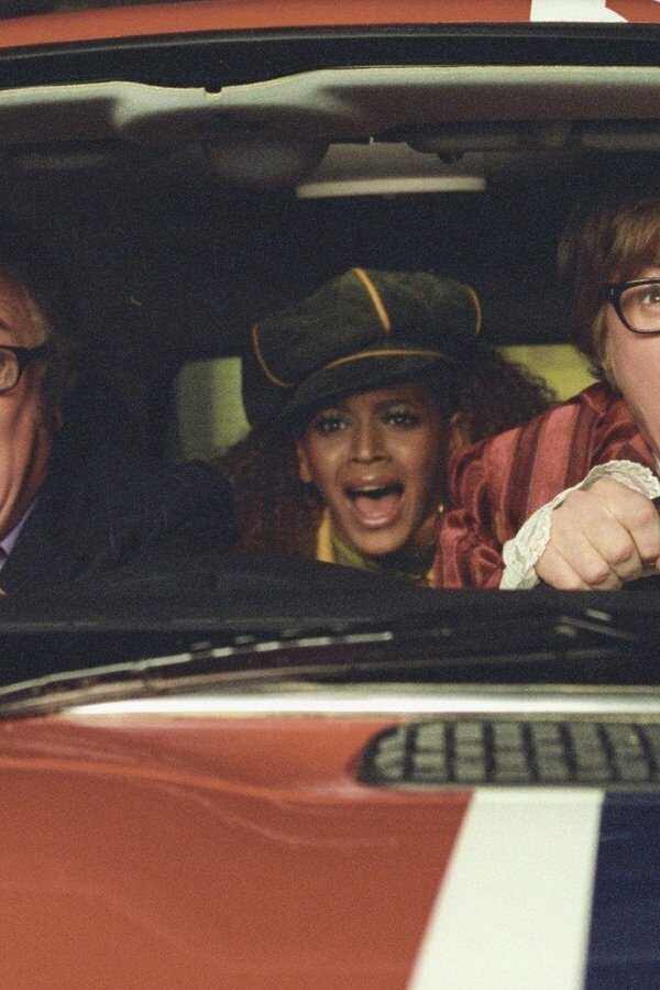 Austin Powers i Złoty Członek (2002) 0
