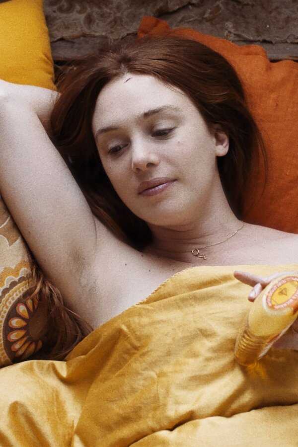 Jeune femme (2017) 0