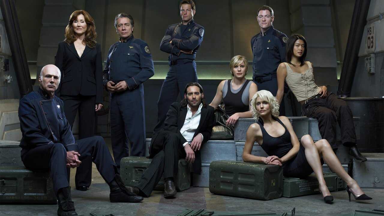 DE - Battlestar Galactica (2004) (CA) 3