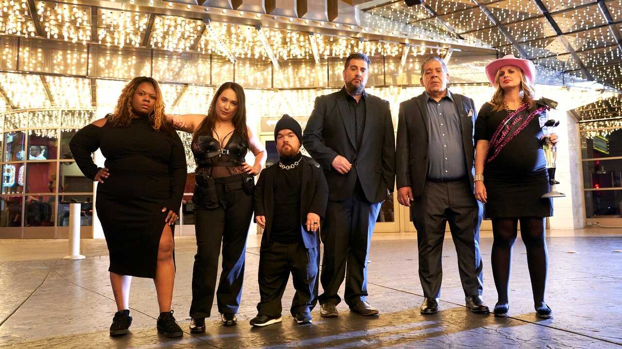 NF - The Degenerates 0