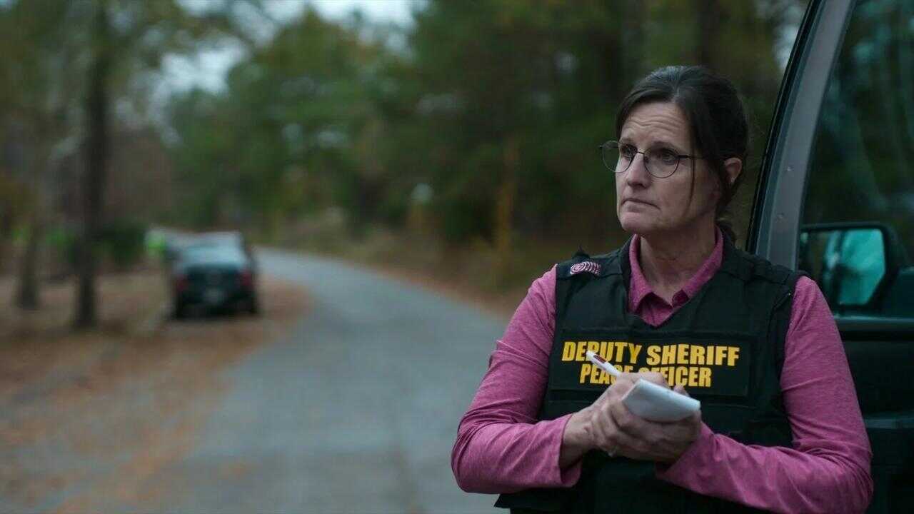 EN - Missing: Dead or Alive? (2023) (US) 0