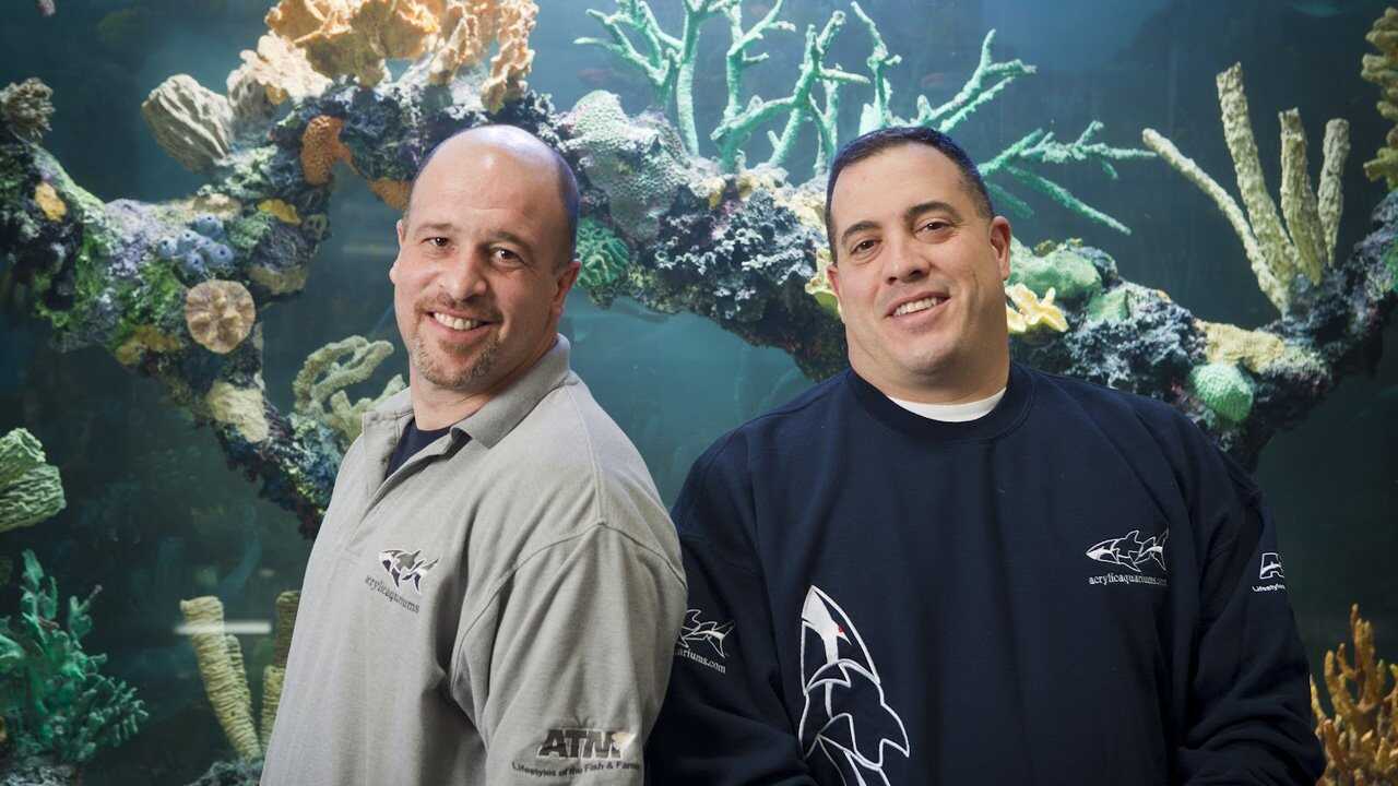 EN - Tanked (2011) (US) 3