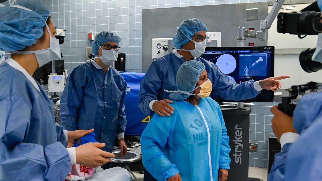 EN - Lenox Hill (2010) 0